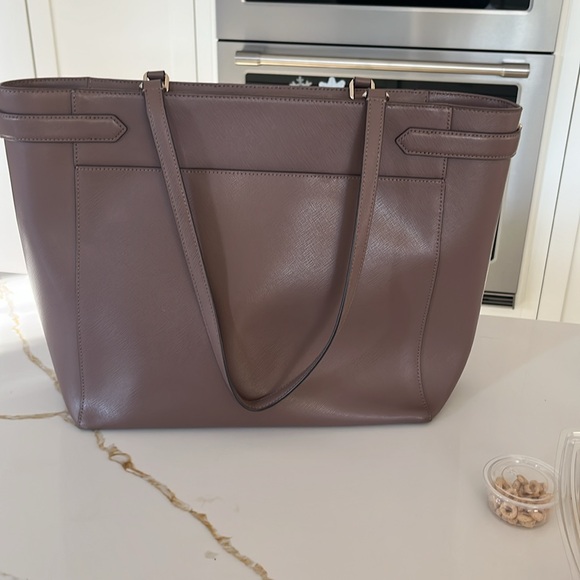 Kate Spade Purse - Picture 2 of 9